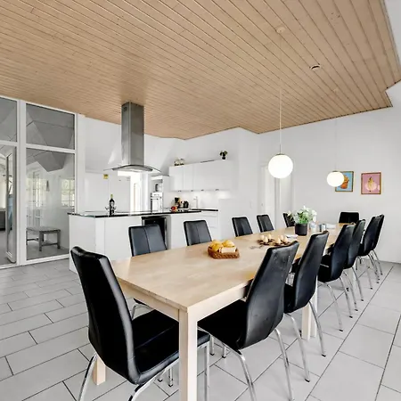 Casa vacanze 18-person Pool House With Hot Tub, Infrared Sauna And Activity *